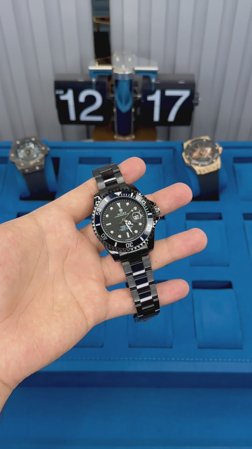 Rolex_Oyster_Perpetual_Submarine_2Ton-Black